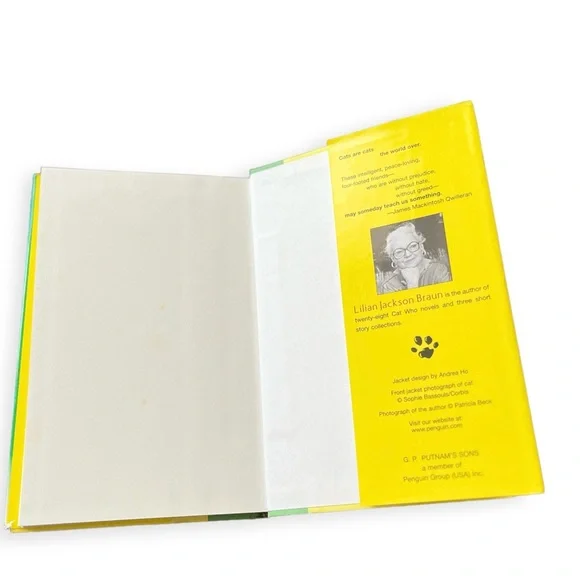 2 Books, The Cat Who Dropped A Bombshell and The Cat Who Had 60 Whiskers - Picture 16 of 16